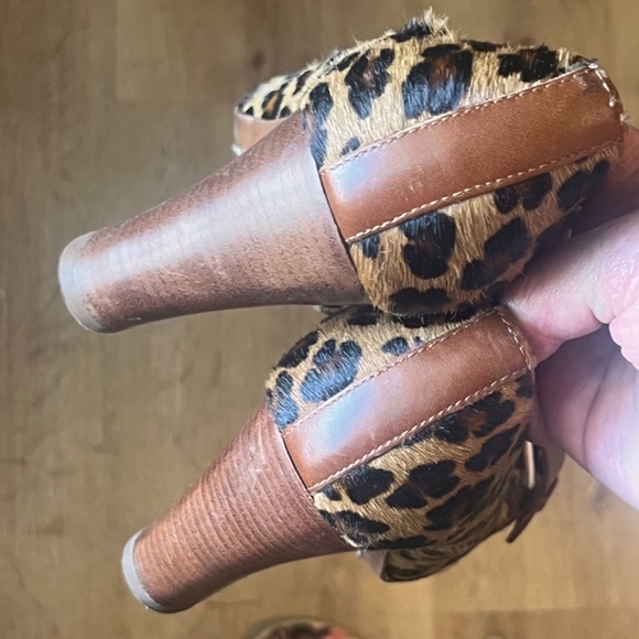 Michael Kors Vero Cuoio Heels Animal Print Suede Size 6 - Picture 7 of 15